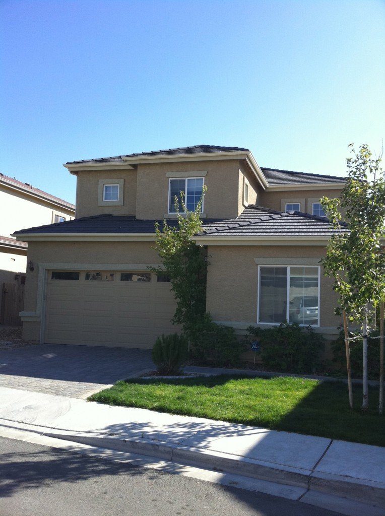 Seamless rain gutter installation in Damonte Ranch, Reno, NV